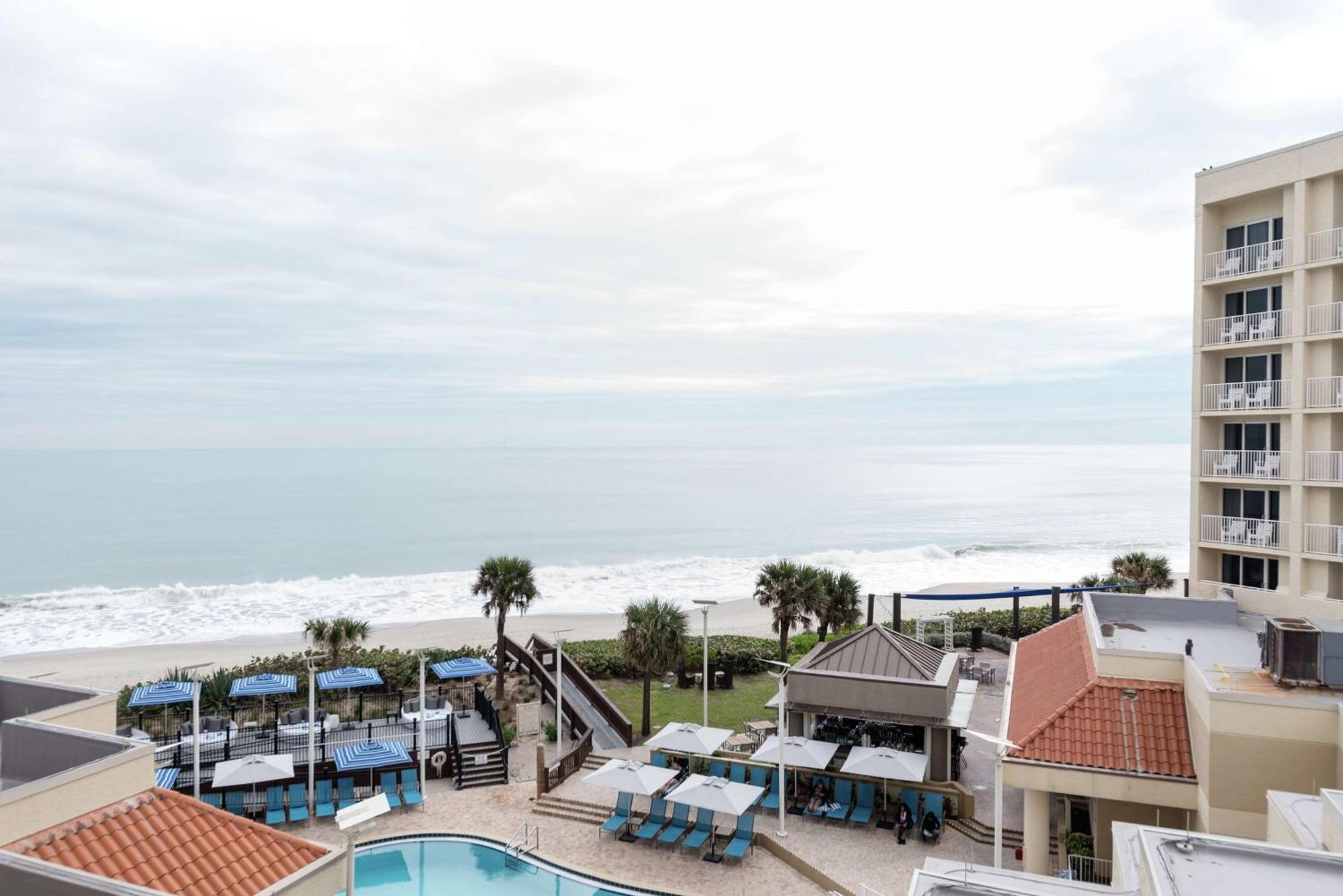 Hilton Melbourne Beach Oceanfront Buitenkant foto