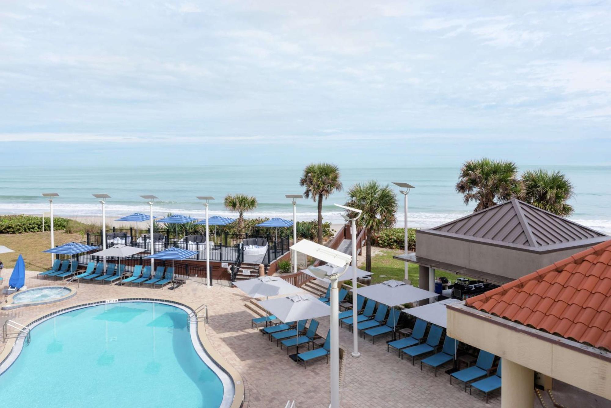 Hilton Melbourne Beach Oceanfront Buitenkant foto